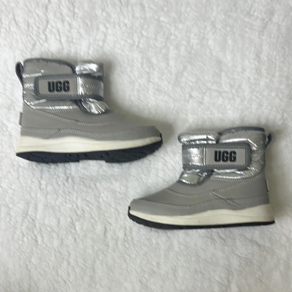UGG Silver and Gray Boots with Cushioned Comfort - Picture 2 of 9